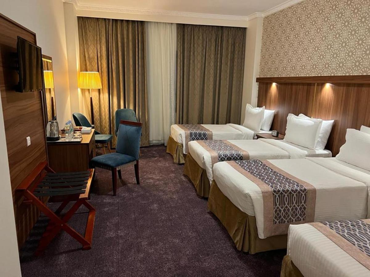 Classic Quadruple Room