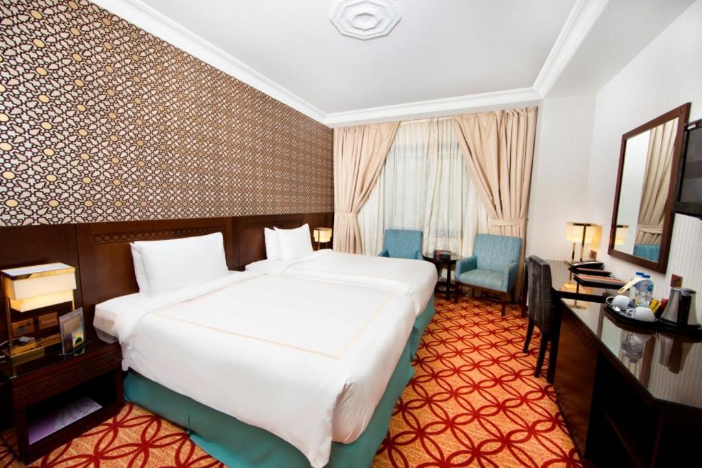 Executive Queen Room Two Queen Beds