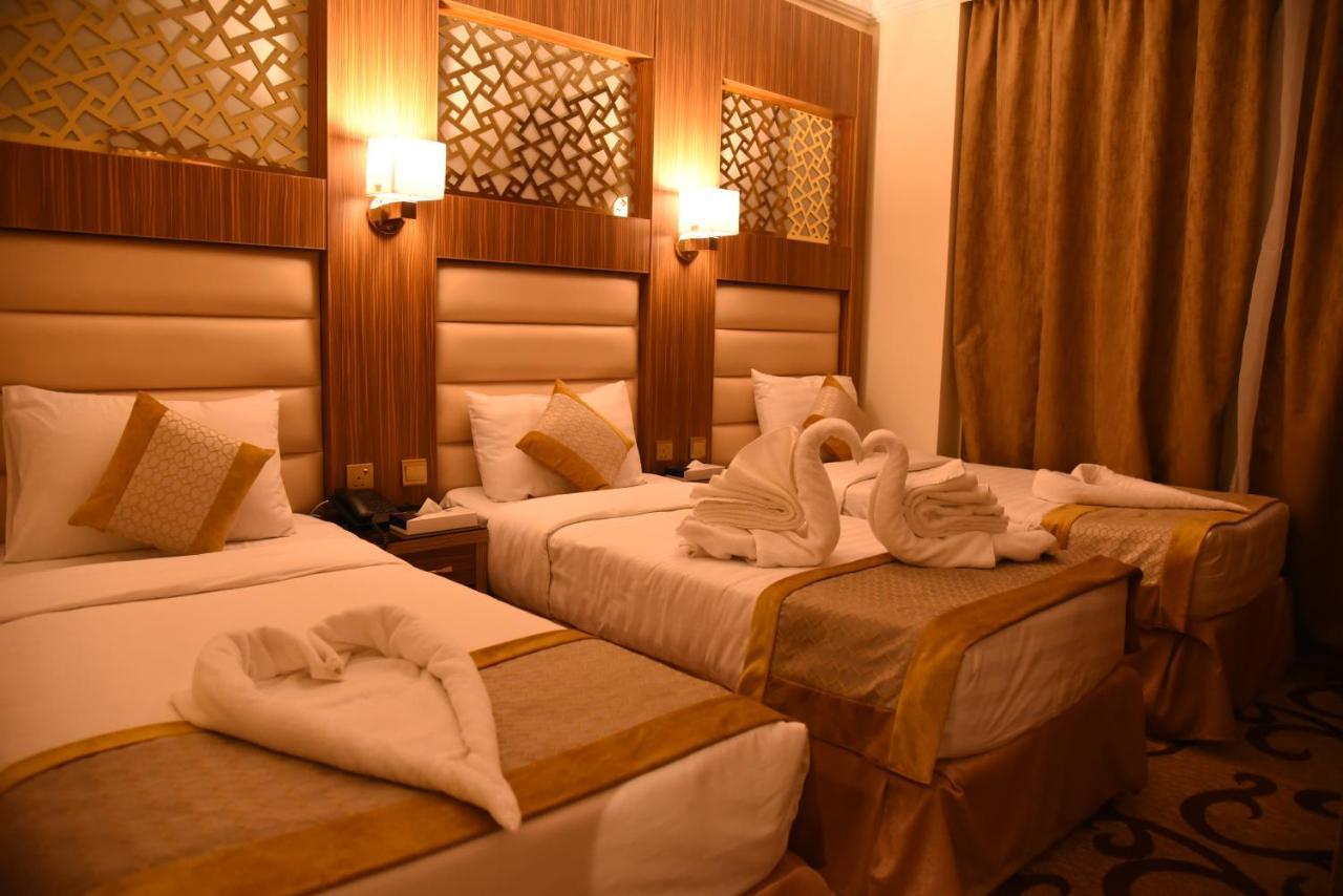 Basic Triple Room