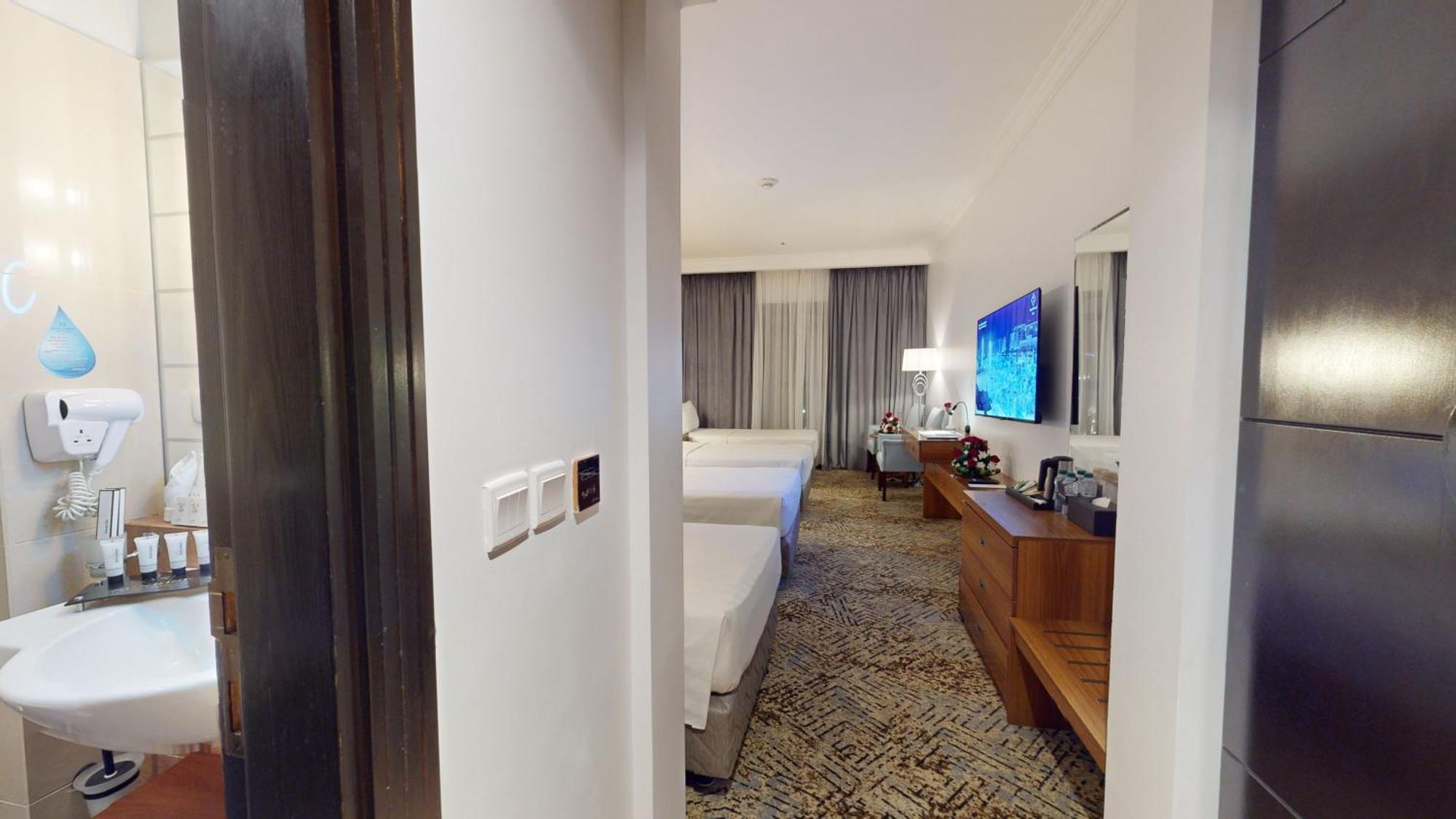 Classic Quadruple Room