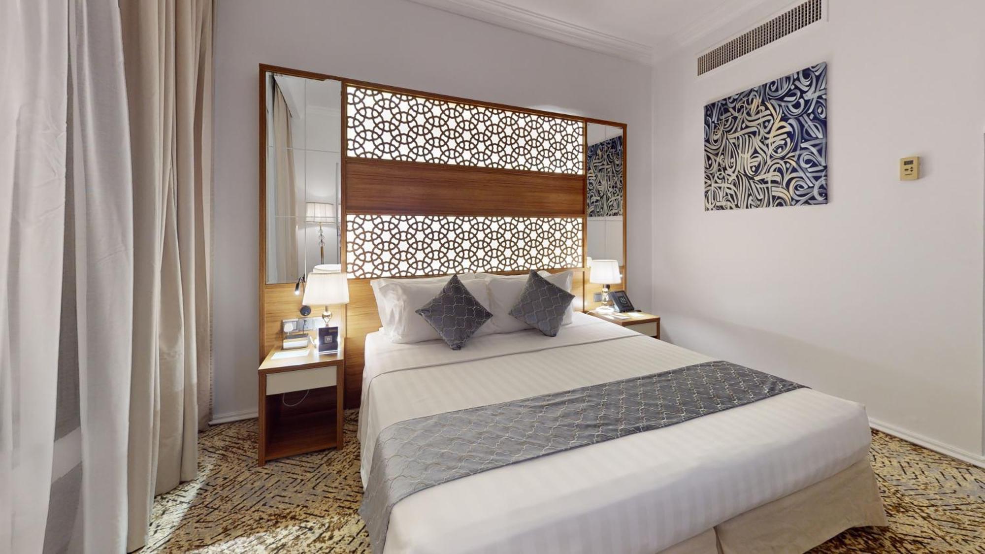 Deluxe Junior Suite