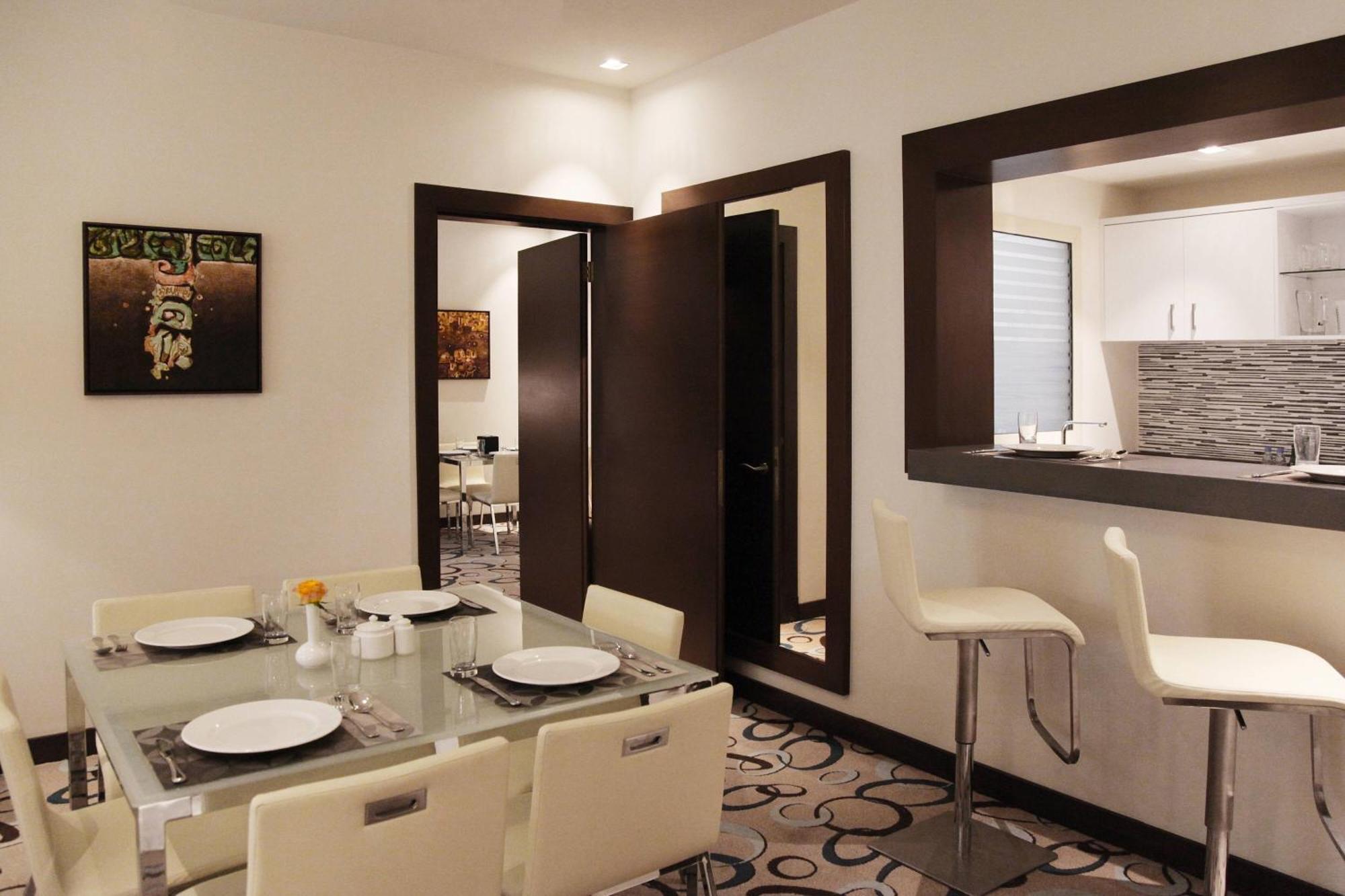 2 Bedroom Apartment Garden view