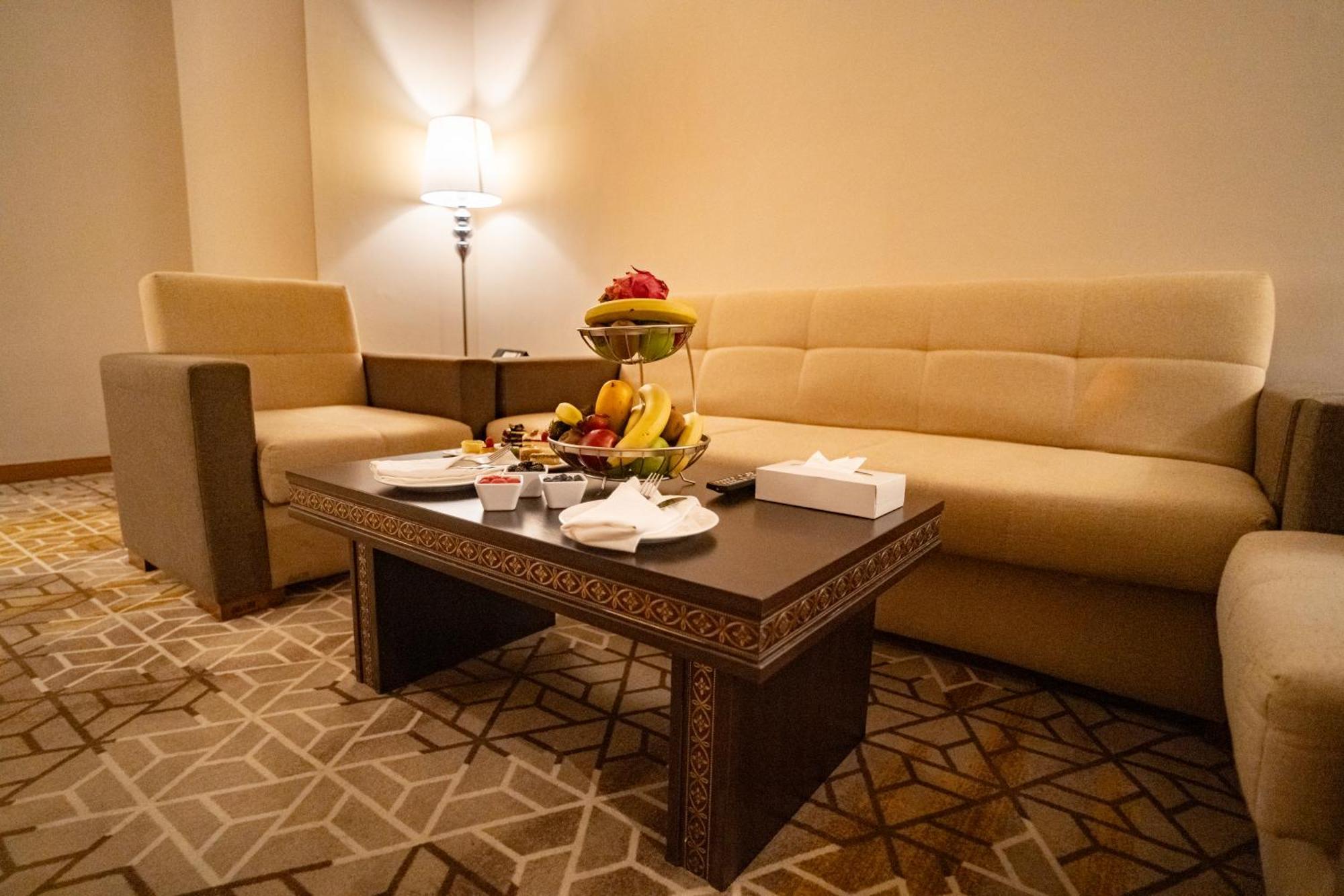 Deluxe Suite