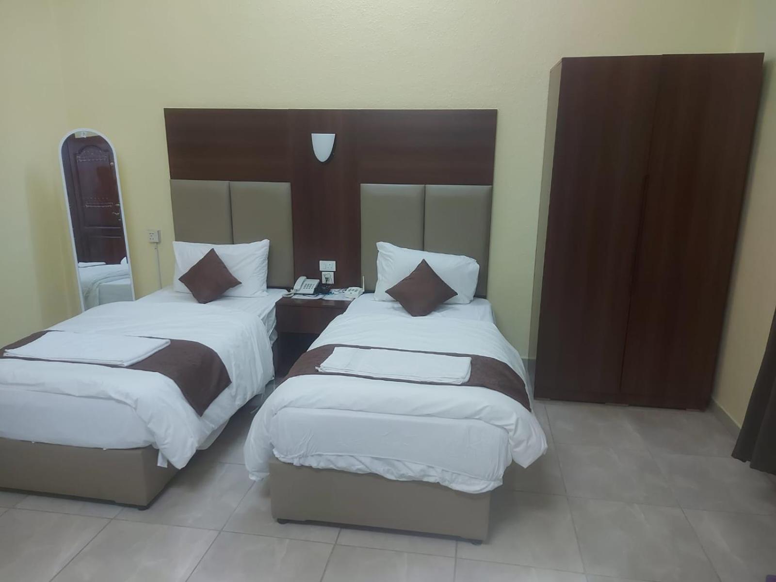 Double Room Private Bathroom