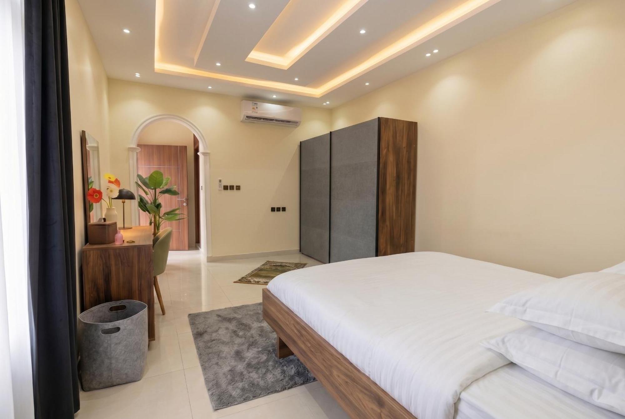 Three-Bedroom Superior Apartment