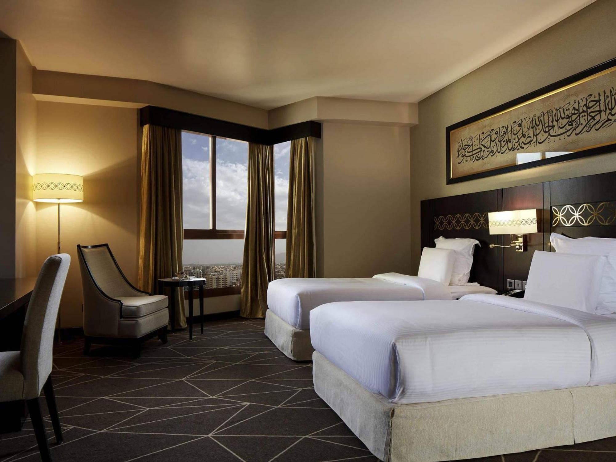 Superior Twin Room City View