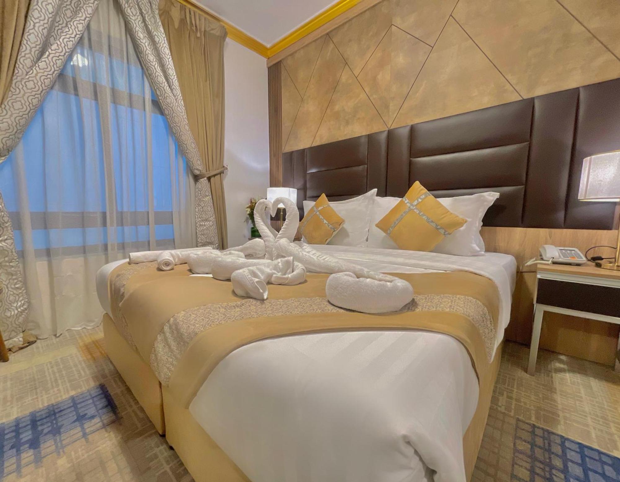 King Room