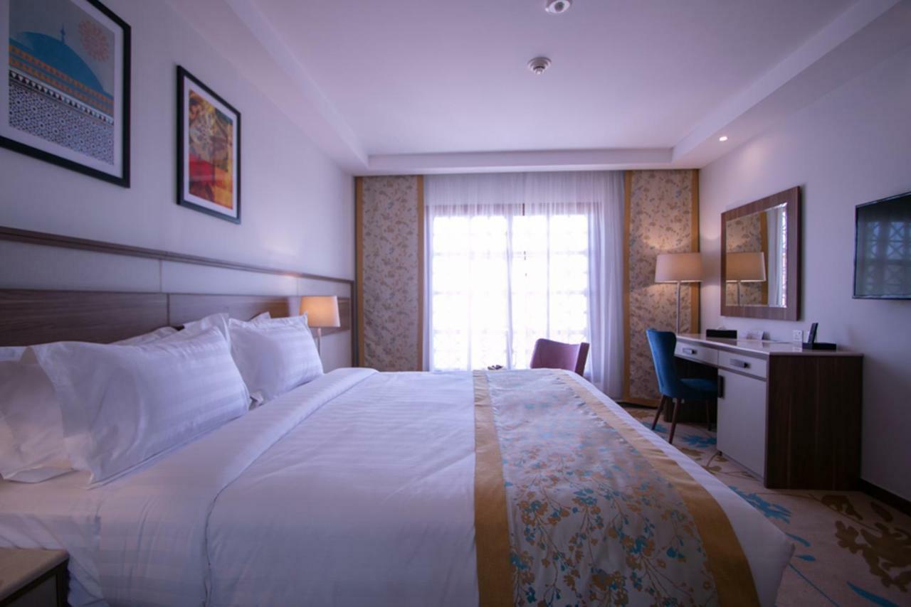King Room