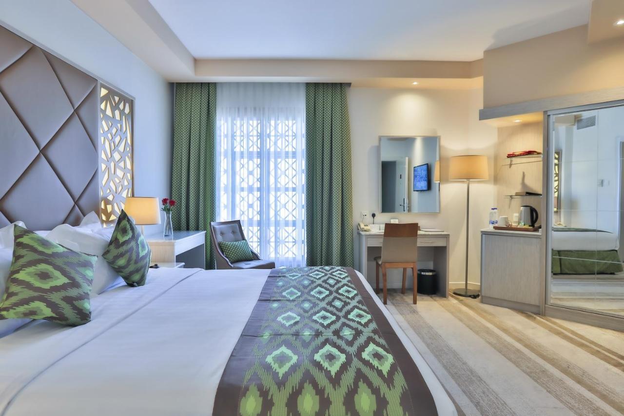 Superior King Room