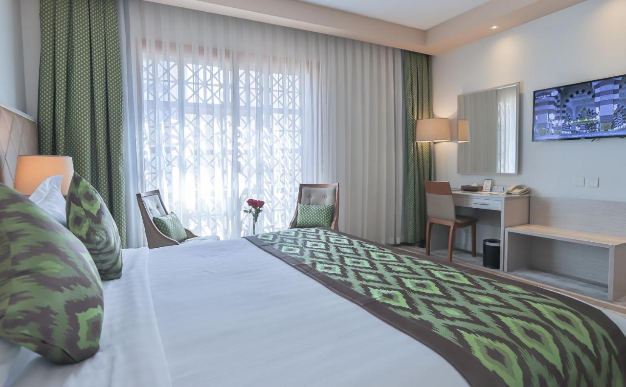 Superior King Room