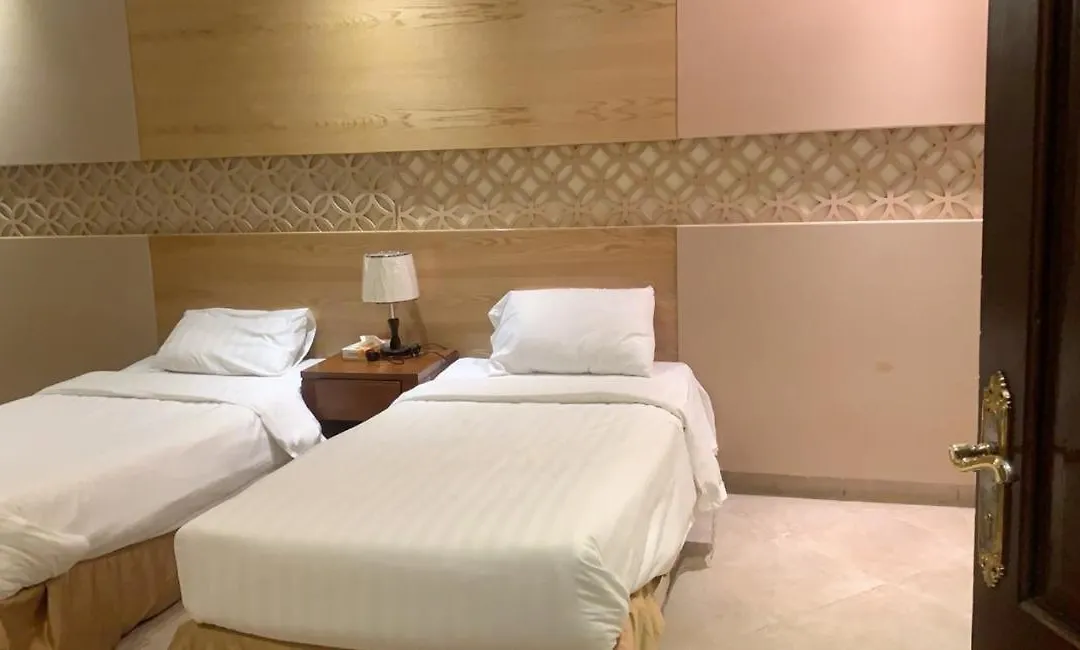 البيت المذهل للوحدات السكنية-1