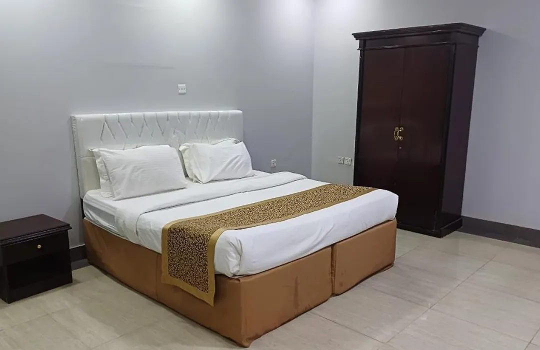هوتيل المدينة للشقق الفندقية Hotel Al Madinah Hotel Apartments-1