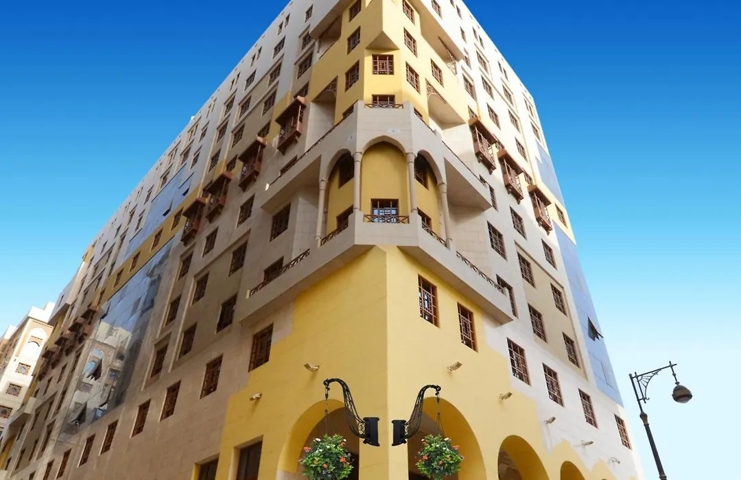 almukhtar aldahbe - فندق المختارة الذهبي فرع شركة منازل المختارة التجارية-1