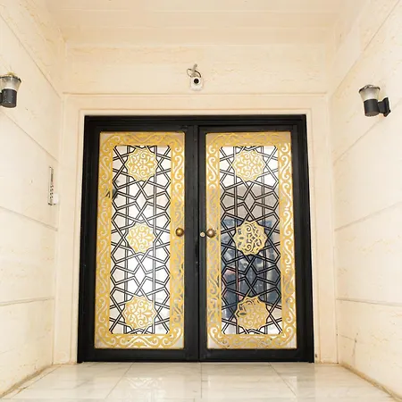 Luxurious Family 3 Bedroom Apartments 10 Mins Drive To Al-Masjid Nabawi-3