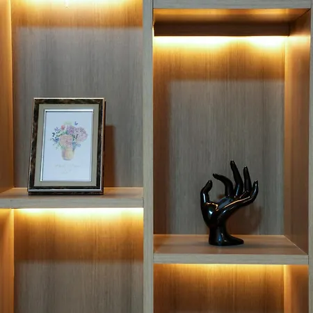 Luxury And Modern Hotel Apartments In Mudhainib-3