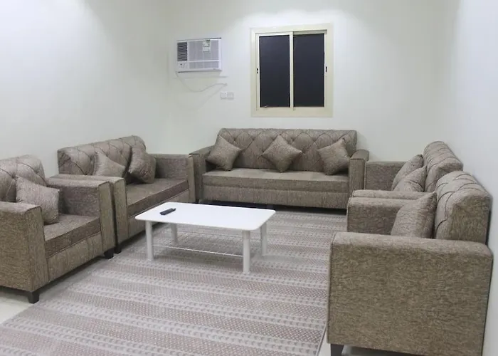 شقق وغرف خاصة للعائلات فقط