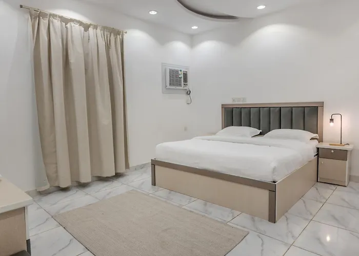 Comfortable & Big Family Apartments 10Mins Drive To Al-Masjid -Nabawi Medina, Saudi Arabia