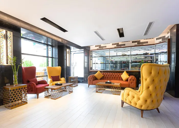 Y Platinum Hotel