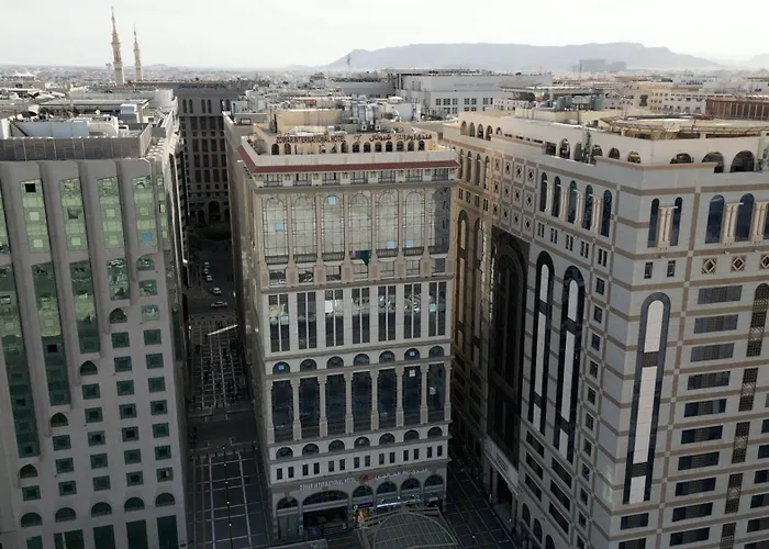 زوار انترناشيونال