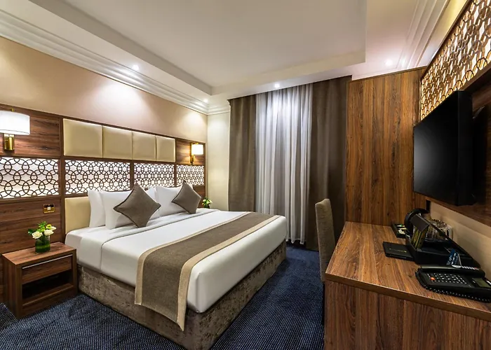 Golden Tulip Al-Zahabi