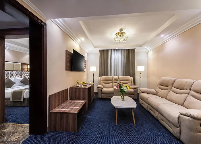 Golden Tulip Al-Zahabi