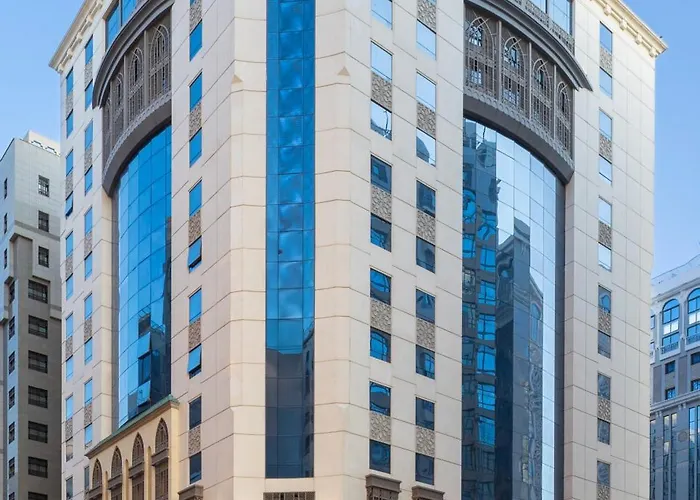 فندق روف المدينة