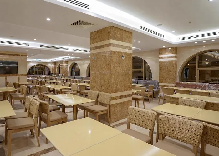 فندق رؤيا الاندلس النخبة - Roaya Alandalus Elite Hotel Medina, Arab Saudi
