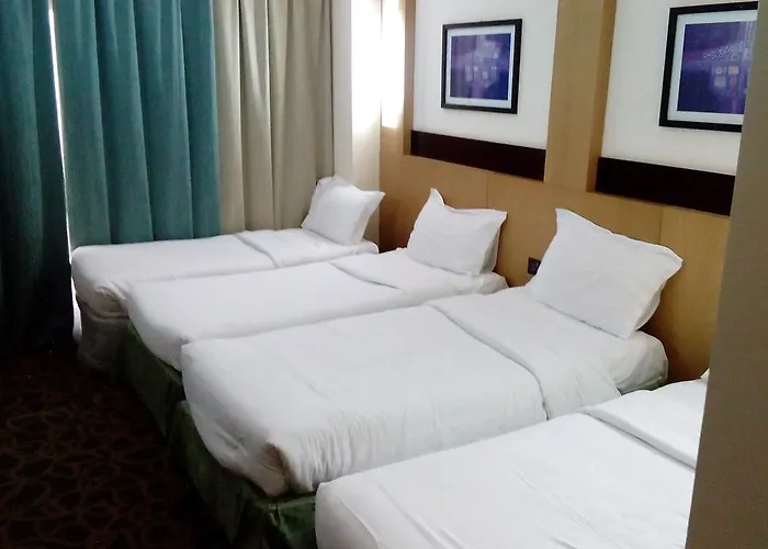 Al Fayroz Shatta Hotel