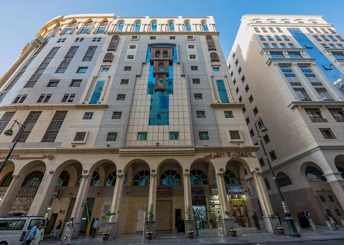 فندق المختارة الغربي فرع شركة منازل المختارة التجارية