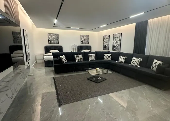 Jamal Royal Apartments